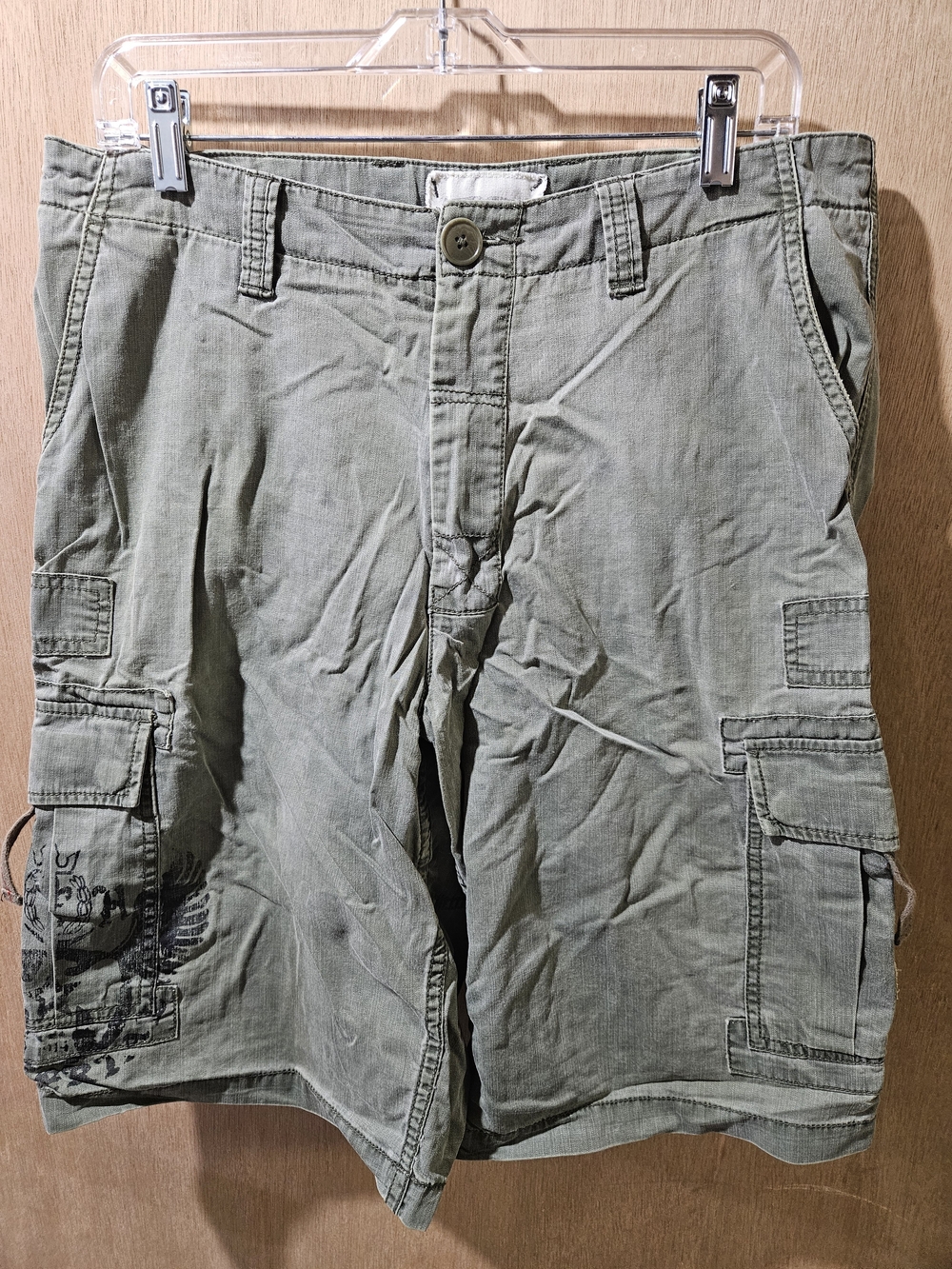 Guess Men's Olive Cargo Shorts